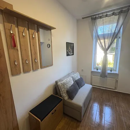 Apartamento Apartamentsbymatyrafa-ii