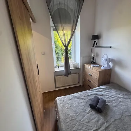 Apartamento Apartamentsbymatyrafa-ii *
